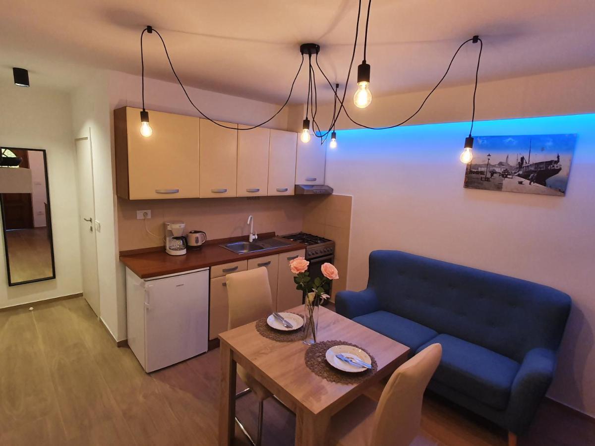 Apartments Kiwi Rovinj Exterior foto
