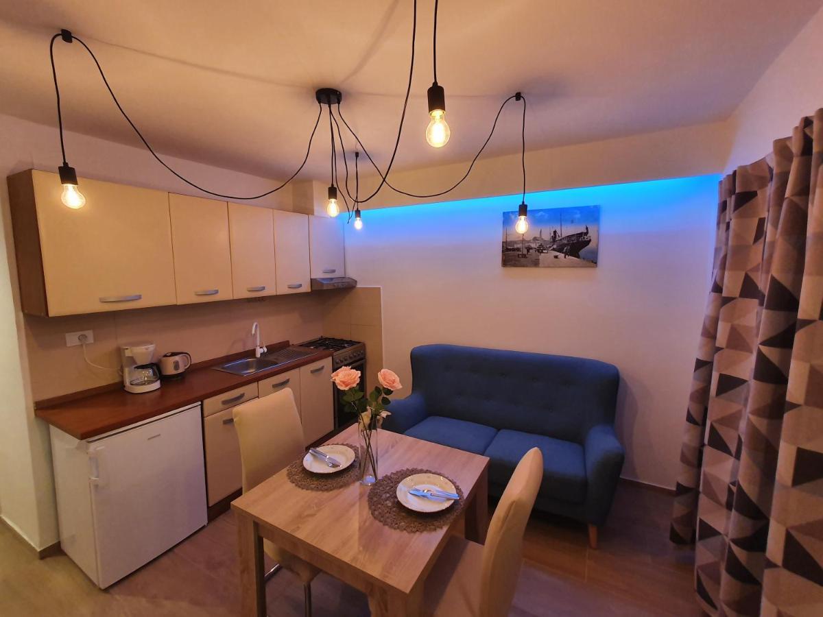 Apartments Kiwi Rovinj Exterior foto